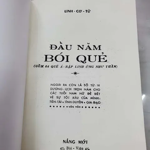 Đầu Năm Bói Quẻ – Linh Cơ Tử