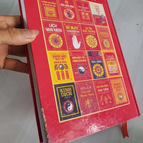 Tứ Trụ Huyền Cơ