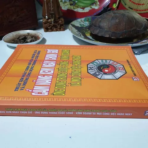 Cẩm Nang Xem Ngày Chọn Giờ