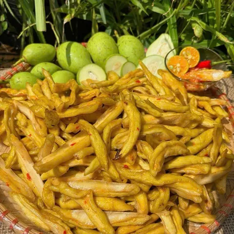 Xoài Non Sấy Dẻo Muối Ớt | XiMaFarm