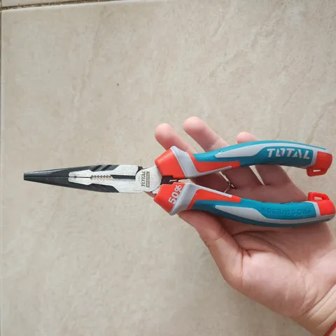 Kìm Mũi Nhọn Mỏ Dài TOTAL THT221808S 200mm (8
