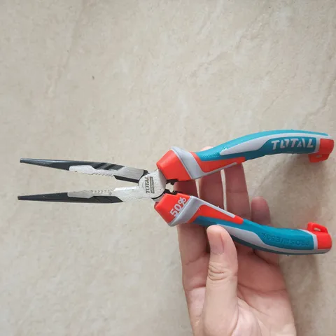 Kìm Mũi Nhọn Mỏ Dài TOTAL THT221808S 200mm (8