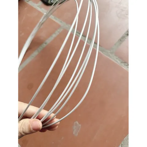 30 Mét dây thép bọc nhựa màu xanh, màu trắng - dây thép mềm dẻo 2.5li