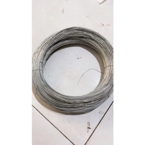 50 Mét dây thép mạ kẽm 0.5 li làm hoa giấy, làm đồ trang trí đa năng
