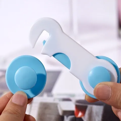 2 Móc tủ lạnh - chốt khoá tủ, ngăn kéo tủ an toàn cho mọi nhà