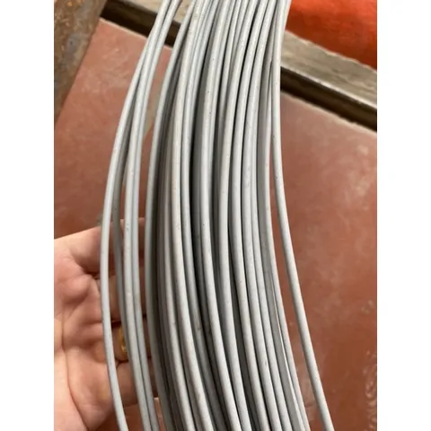 10 Mét dây thép bọc nhựa màu ghi xám không rỉ loại 3,5 li uốn dẻo