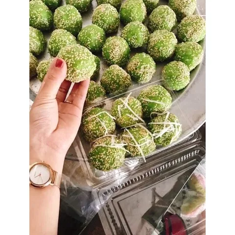 1Kg Cốm xanh khô làng Vòng ướp lá dứa xanh-thơm dẻo( đóng gói túi zíp)
