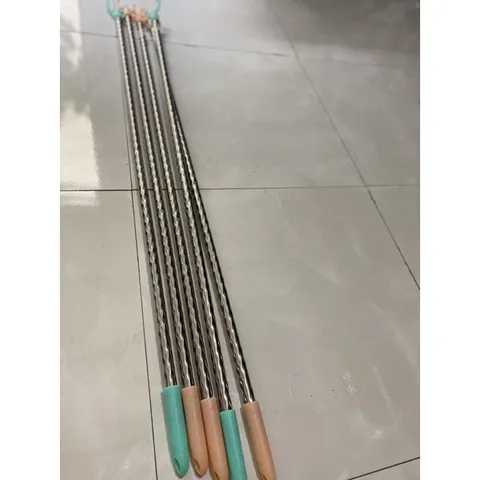 Cây phơi quần áo, gậy lấy đồ, cây lấy quần áo trên cao bằng nhựa, inox rút gọn