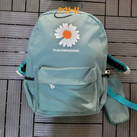 Balo nam nữ phong cách unisex- Mua tấm lót sàn ban công nhận Deal Sốc