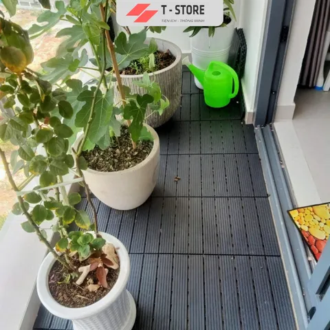 Combo 8 Sàn gỗ vỉ nhựa lót ban công dày 2cm, loại 5 Nan 31x31cm - Vỉ sàn gỗ ban công sân vườn