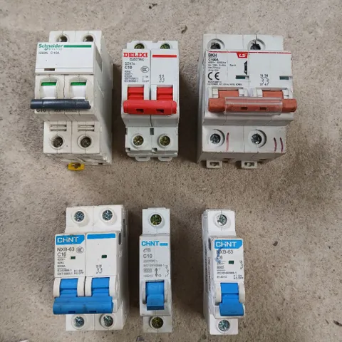 cb tép đôi 1 pha điện gia đinh 220v tháo máy germany Korea taiwan