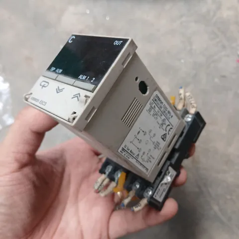 bộ điều khiển nhiệt độ autonics yamatake berm omron e5cs tháo máy kèm đế nước nóng nấu phở nồi hơi đồng hồ