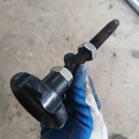 nút vặn tay vặn ốc siết  M6 M12 M16 M24 tay nhựa tốt vặn siết cố định vị trí