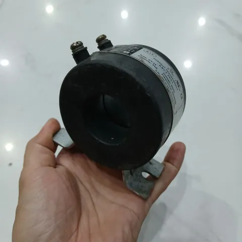 biến dòng CT35 current transformer JIS tháo máy lỗ dây 35mm