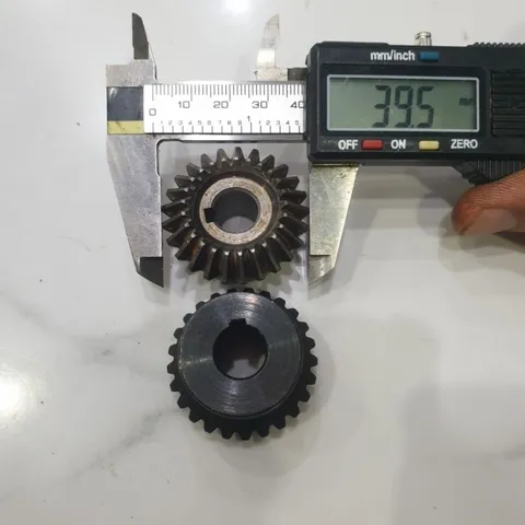 bánh răng góc 90 độ trục phi 8 10 12 15 18 20 chế bộ truyền động vuông góc