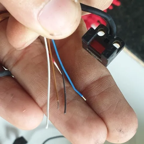 sensor cảm biến quang càng cua các hãng Panasonic PM-L25 L45 L45 P T45 5-24V hai ngõ ra đảo trạng thái tháo máy