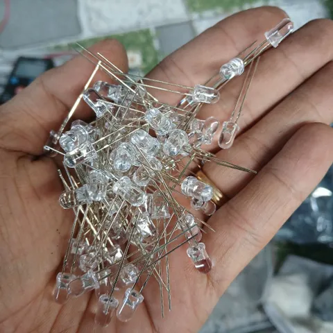50 led đỏ 5mm mới