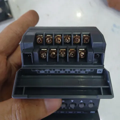 bộ điều khiển khả trình plc keyence kv 16dt