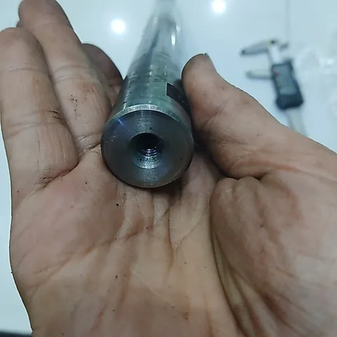 [phi 1inch 25.4mm] trục thép tròn tháo máy sẵn lỗ ren hệ inch 2 đầu dài 435mm