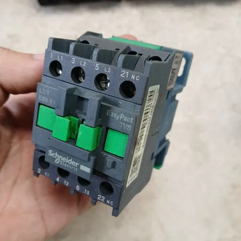 khởi động từ 3 pha 2 pha 1 pha các hãng Mitsubishi teco siemens Schneider bơm nước từ xa 220v