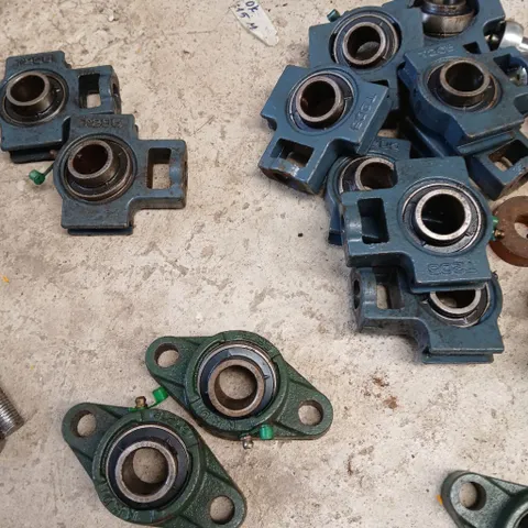 combo 2 gối đỡ trục vòng bi tự lựa đồng tâm UFC FL T mã 205 trục 25 tháo máy fl204 lf204 p204 bi nhào chao