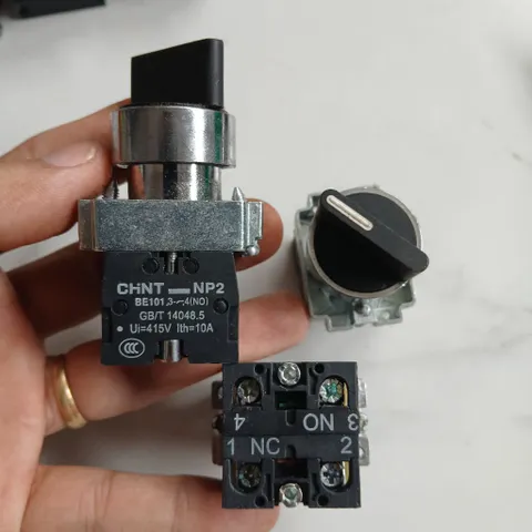 công tắc xoay switch gạt giữ vị trí on off 2 3 4 vị trí nhiều hãng