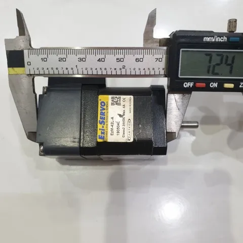 động cơ ezi servo mã 42L 42M ezm2 24vd trục 5mm chế hàn gọt cell pin