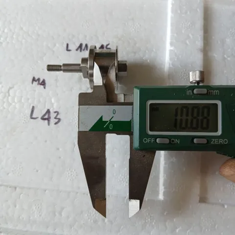 con lăn inox 2 vòng bi ốc m4 tháo máy dây đai nhám băng bi tì gọt cell pin