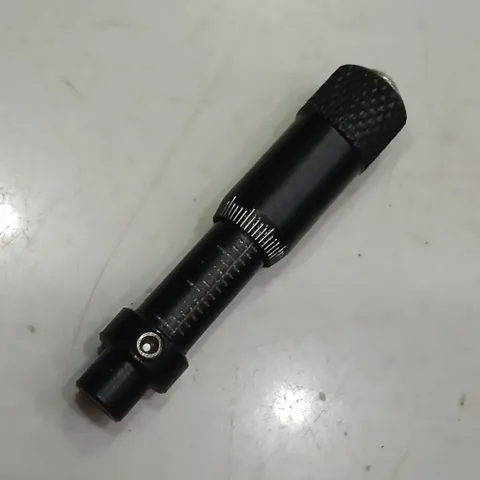 2 cái panme nhỏ đen hành trình 10mm tháo máy có khóa cài đặt vị trí