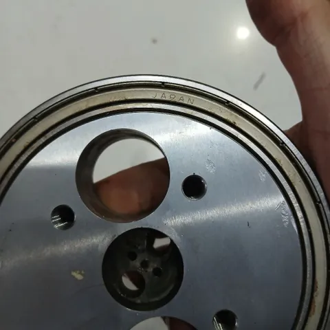 [ trục 1 inch] vòng bi lớn 6820 koyo Japan kèm bích tháo máy chế bàn xoay tì lăn