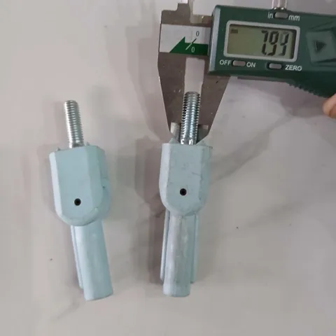 2 cái chân nhựa gập 90 độ ôc M6 M8 tháo máy chất lượng cao chế chân đèn chân quạt bldc pin