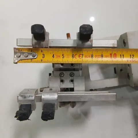 cụm tay gắp đặt xi lanh kẹp xoay kèm hộp số giảm tốc 1/10 step 57 tháo máy