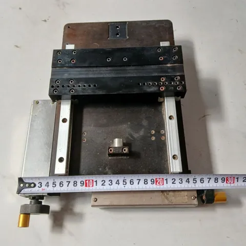 bộ bàn trượt XY nhôm hành trình 75mm tay quay vít me dày 8mm