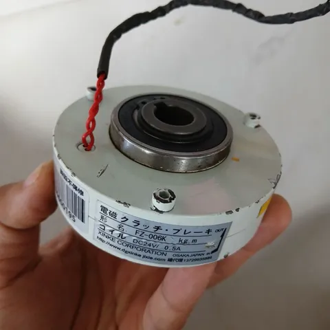 thắng từ 24V 0.5A xinke japan tháo máy lỗ 15mm cnc xe tự chế điện