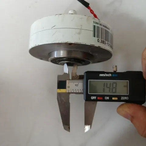 thắng từ 24V 0.5A xinke japan tháo máy lỗ 15mm cnc xe tự chế điện