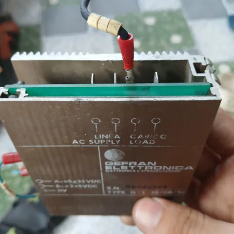 bo mạch gì đó tháo máy vỏ nhôm gts gefran fuse 1A 5V 32V