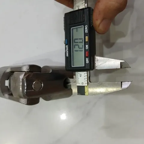 khớp các đăng trục khuỷu đầu lúc lắc nối trục thép 100mm phi 40 lỗ 22mm