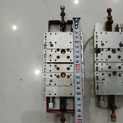 bàn trượt ray 12 xi lanh kẹp 2 chiều hành trình tối đa 80