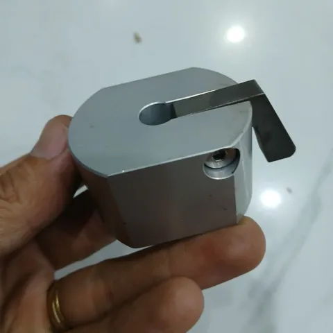 kẹp trục nhanh phi 10