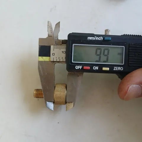 núm vặn siết vị trí ốc đồng M8x0.75