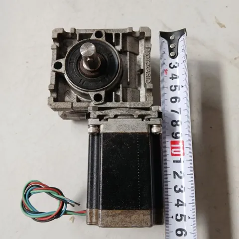 động cơ step kèm giảm tốc bánh răng trục vít motovario italy 1/15 1/30 trục 10 11