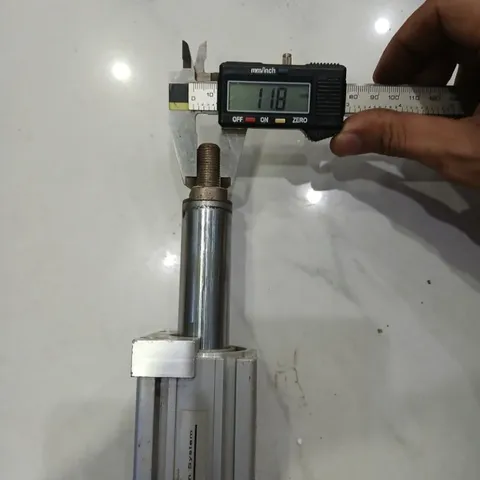 xi lanh điện toyo japan tháo máy trục phi 25 hành trình 65mm actuator cylinder