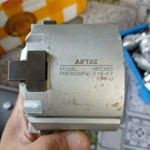 mâm cặp khí nén mini 3 4 chấu thép CKD airtac tháo máy cnc tiện phay bào
