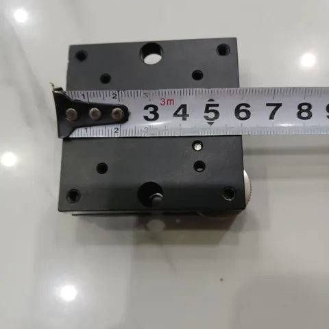 bộ chỉnh nghiêng thăng bằng kèm XY 2 trục có khóa optosigma vuông 95mm thông lỗ 55mm nhôm anode đen