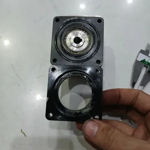 [harmonic 400w] giảm tốc kèm bích inox dẫn khí ống 6mm 1/100