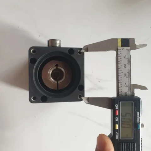 hộp số góc 90 độ thông lỗ 13mm tỉ số 1/5 trục vào ra 14mm