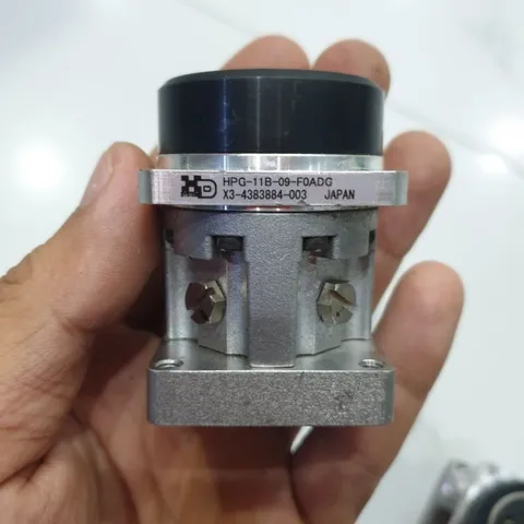 hộp số mini HPG Japan tỉ số 1/5 1/9 100w trục 8 mặt bích 24mm