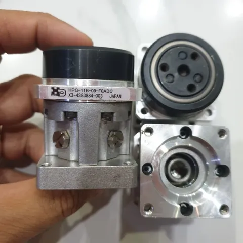 hộp số mini HPG Japan tỉ số 1/5 1/9 100w trục 8 mặt bích 24mm