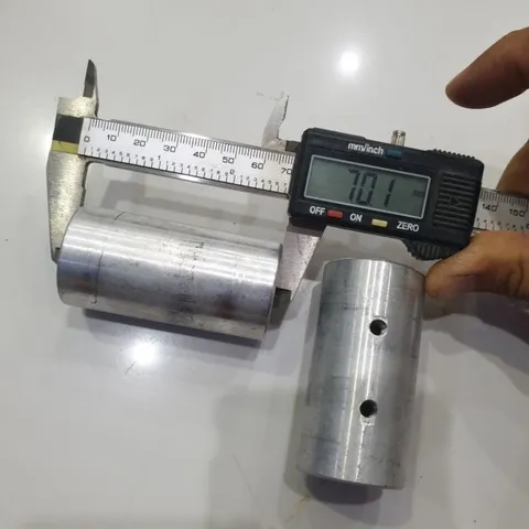 ru lô con lăn nhôm tháo máy nhiều kích thước chế mài lăn nhám băng tải