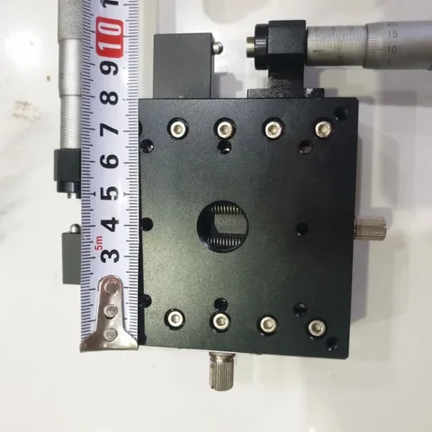 bộ trượt 2 trục xy tinh chỉnh panme to 80x80 hành trình 25mm có vạch